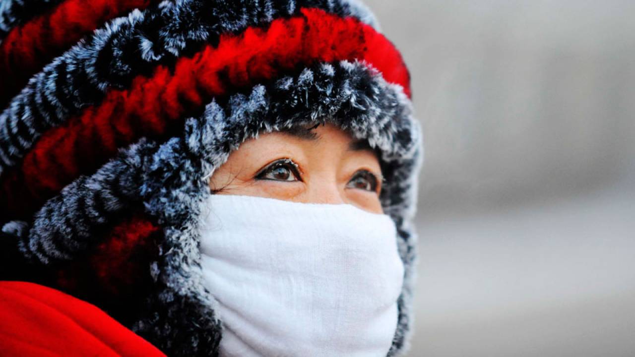 Чувствительный к холоду з. Мерзнущие люди в Казахстане.