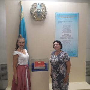 В преддверии дня Комитета Национальной Безопасности Республики Казахстан я посетила музей ДКНБ у нас в городе и поговорила с ветераном, подполковником Мариной Геннадьевной Новицкой.