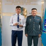 Полицейских, спасших людей из водоема, наградили в Жетысу