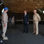 Также Президент ознакомился с проектами кружка юных робототехников Smart sarbaz